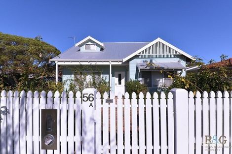 8 Doolya Rd, Hilton, WA 6163