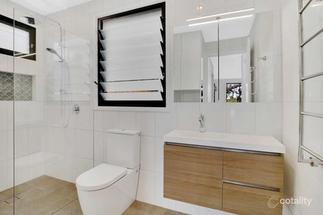 Property photo of 24 Delmar Parade Dee Why NSW 2099