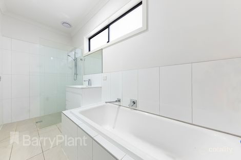 Property photo of 2/142 Biggs Street St Albans VIC 3021