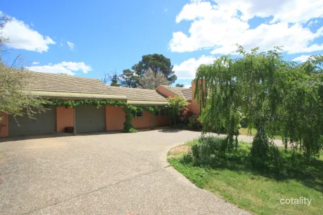 4 Cromwell St, Cooma, NSW 2630