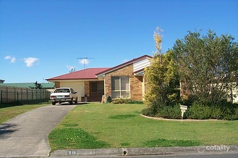 19 Redwood Ct, Landsborough, QLD 4550