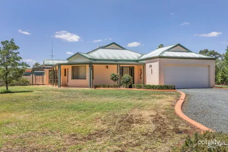 28 VILLAGE DR, ROCHESTER, VIC 3561