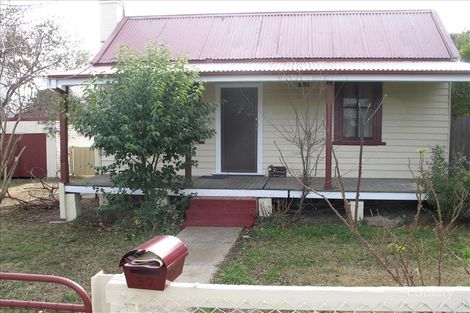 Property photo of 37 Henderson Road Queanbeyan NSW 2620