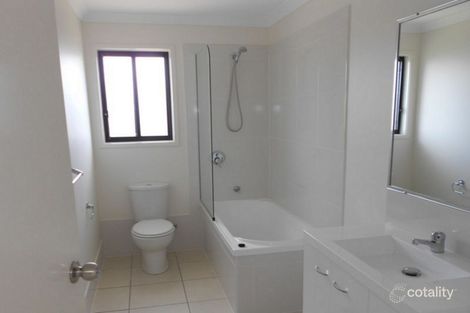 Property photo of 27 Brodie Drive Gracemere QLD 4702