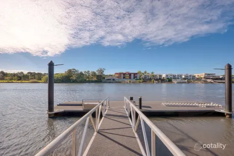 Property photo of 652 Nerang Broadbeach Road Carrara QLD 4211