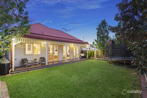 Property photo of 19 Holywood Grove Carnegie VIC 3163