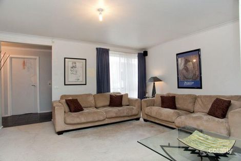 Property photo of 10 Hargrave Court Mill Park VIC 3082