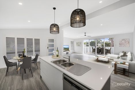 Property photo of 2/62 Adelaide Street Tumbi Umbi NSW 2261