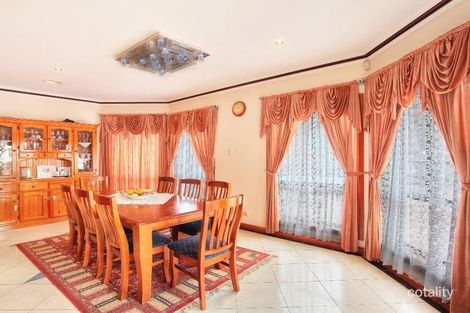 Property photo of 19 Orbital Drive Kealba VIC 3021