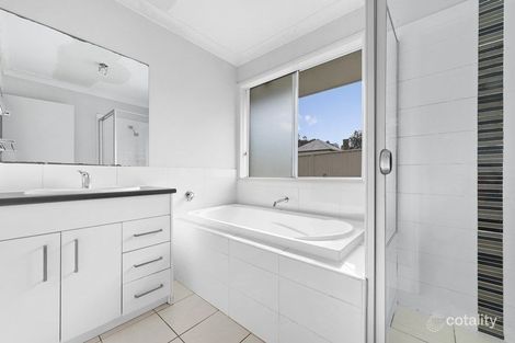 Property photo of 39 Olivia Place North Rothbury NSW 2335