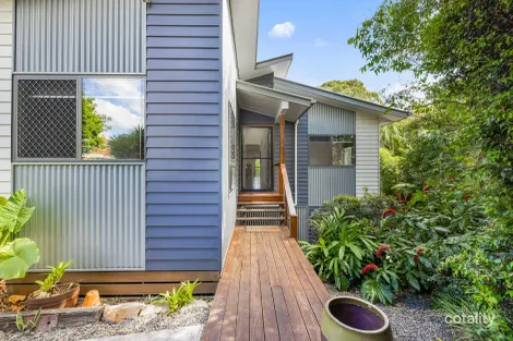 Property photo of 10 Karanne Drive Mooloolah Valley QLD 4553