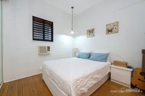 Property photo of 34 Stuart Street North Ward QLD 4810