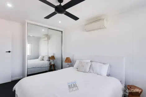 Property photo of 35 Elliott Way Bulgarra WA 6714