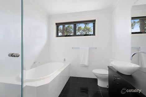 Property photo of 1 Valadon Place Norwest NSW 2153