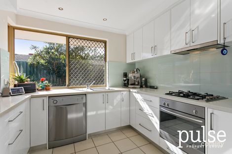 Property photo of 78 Second Avenue Rossmoyne WA 6148