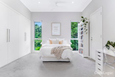 Property photo of 31 Hollymount View Woonona NSW 2517