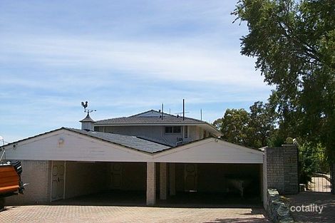 Property photo of 10 High Peak Place Lesmurdie WA 6076