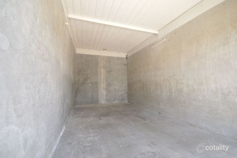 Property photo of 30/11 Watson Drive Barragup WA 6209