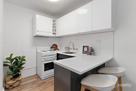 Property photo of 2/30 Bishop Street Kingsville VIC 3012