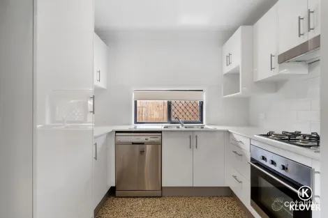 Property photo of 19 William Close Park Ridge QLD 4125