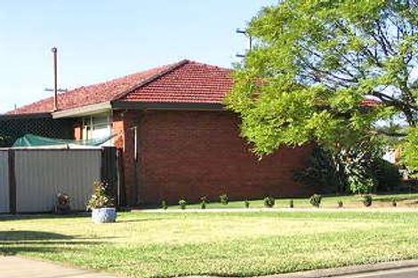 Property photo of 2 Hemingway Crescent Fairfield NSW 2165