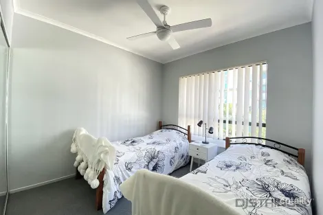 Property photo of 6/52 Pacific Parade Bilinga QLD 4225