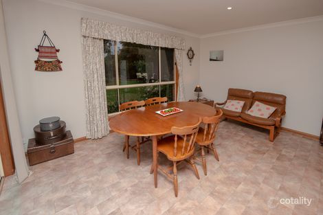 Property photo of 3 Poole Boulevard Swan Hill VIC 3585