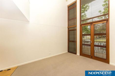 Property photo of 5/18 Captain Cook Crescent Griffith ACT 2603