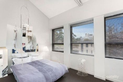 Property photo of 5/94 Dudley Street West Melbourne VIC 3003