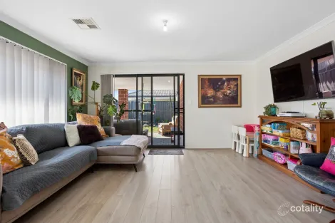 Property photo of 4 Simcoe Way Caversham WA 6055