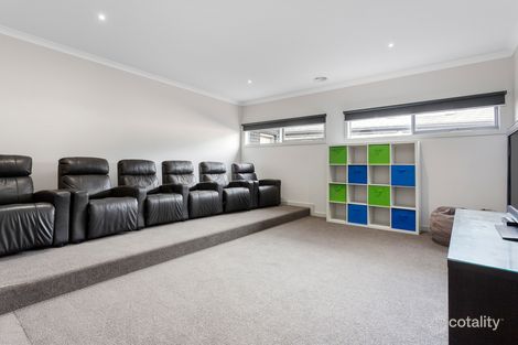 Property photo of 16 Cavenagh Terrace Taylors Hill VIC 3037