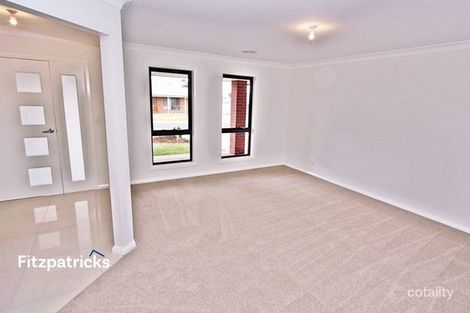 Property photo of 7 Pinnacle Place Estella NSW 2650