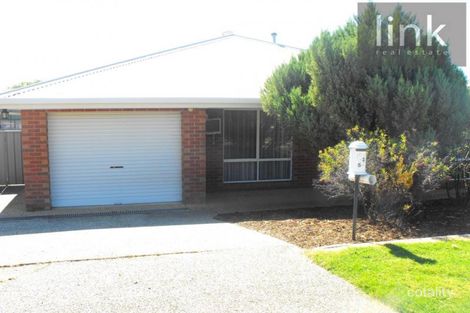 Property photo of 2/5 Milos Boulevard Wodonga VIC 3690