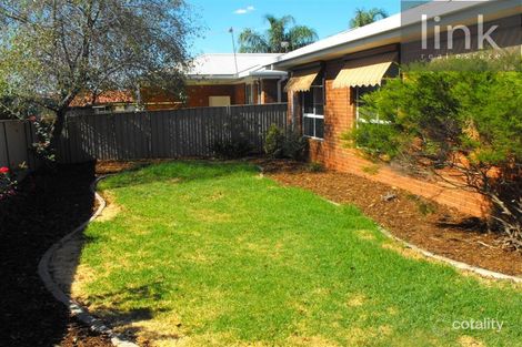 Property photo of 2/5 Milos Boulevard Wodonga VIC 3690