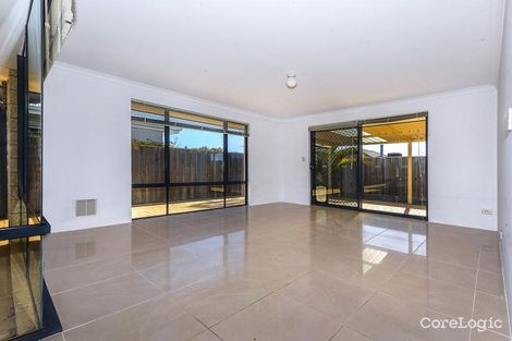 Property photo of 12 Sugarwood Terrace Halls Head WA 6210