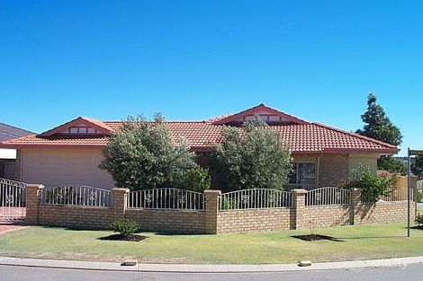 24 Royal Scot Loop, Currambine, WA 6028