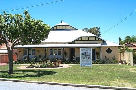 6 Prinsep Rd, Attadale, WA 6156