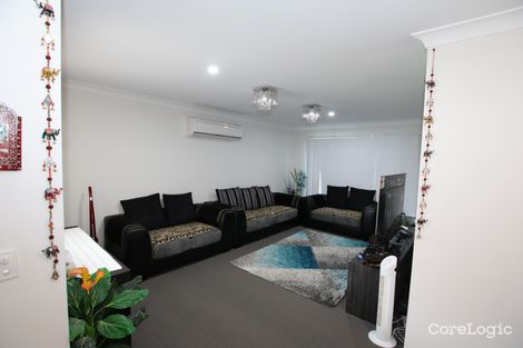 Property photo of 28 Surwold Way Loganlea QLD 4131