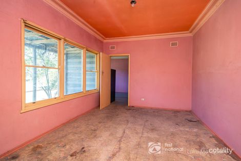 Property photo of 28 Seaham Street Holmesville NSW 2286