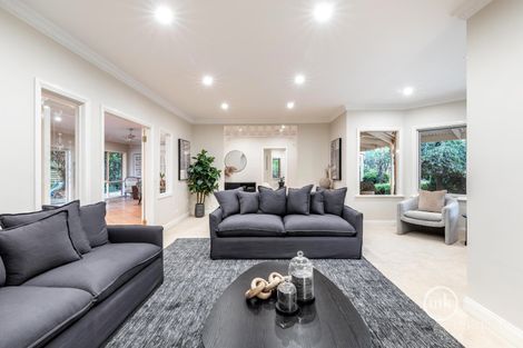 Property photo of 264 Reynolds Road Eltham VIC 3095