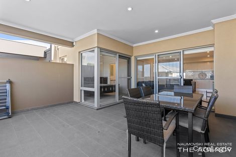 Property photo of 9/10 Peppering Way Westminster WA 6061