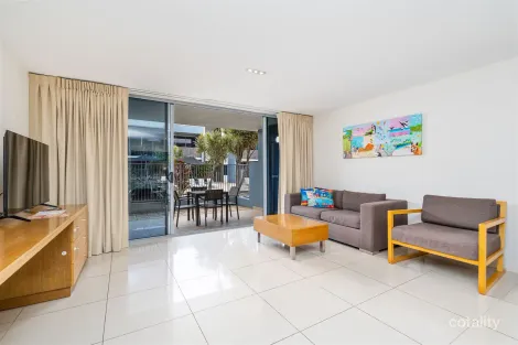 Property photo of 214/628 Esplanade Urangan QLD 4655