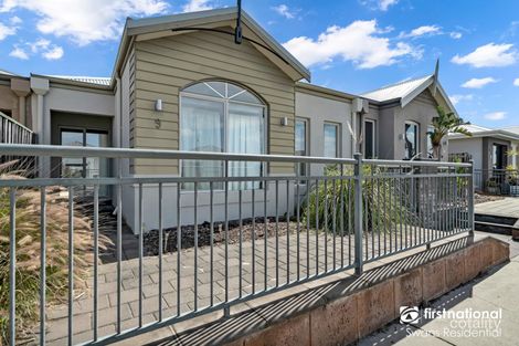Property photo of 9 Powlett Link Ellenbrook WA 6069