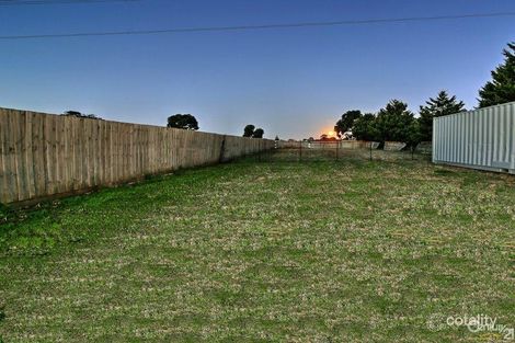 Property photo of 60 Scarborough Avenue Cranbourne West VIC 3977