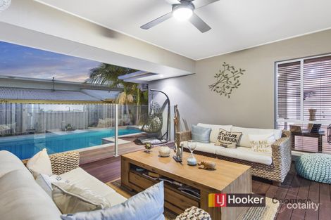 17 Garawarra Cres, Upper Coomera, QLD 4209