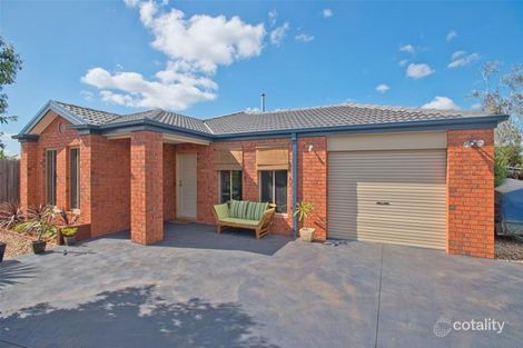 2/6 Conn Ct, Darley, VIC 3340