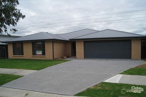 Property photo of 72 Dalmeny Drive Macquarie Hills NSW 2285