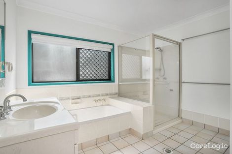 Property photo of 66 Wilde Street Wynnum QLD 4178