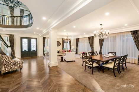 Property photo of 8 Majella Court Kew VIC 3101