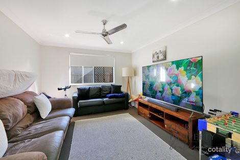 Property photo of 13 Banner Court Branyan QLD 4670